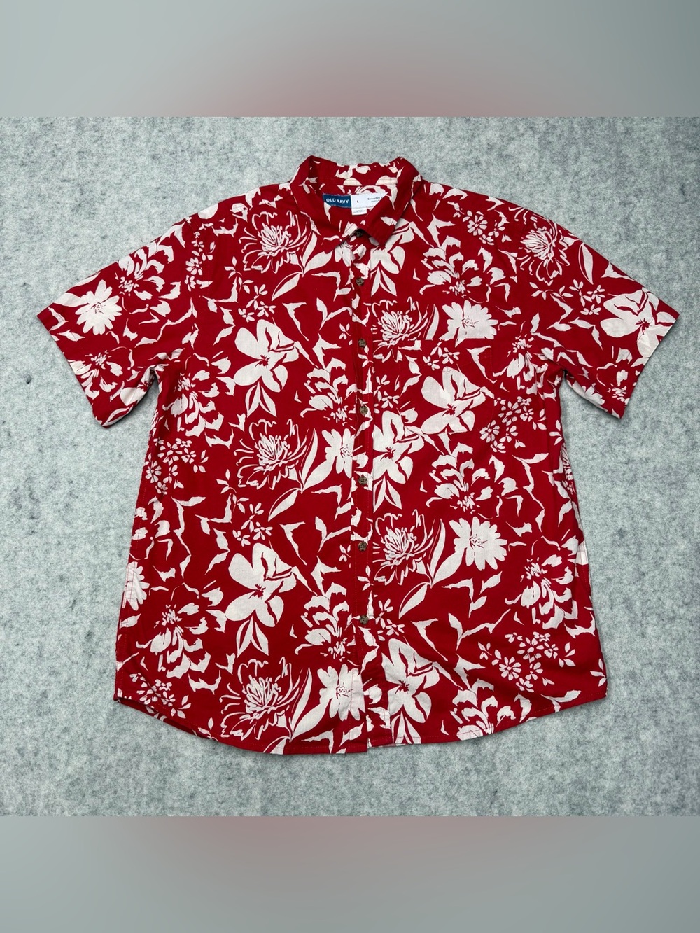 Old Navy Mens Large L Everyday Shirt Short Sleeve Button Up Red Floral Hawaiian